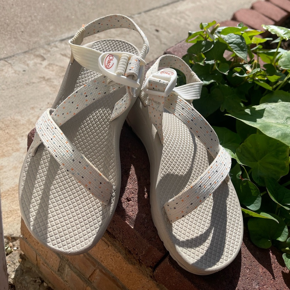 Chaco zcloud confetti cream